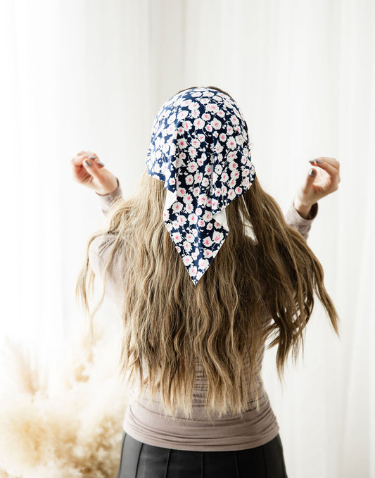 Navy Daisy Bandana