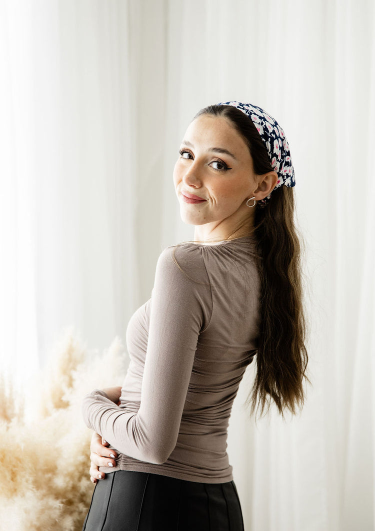 Navy Daisy Bandana