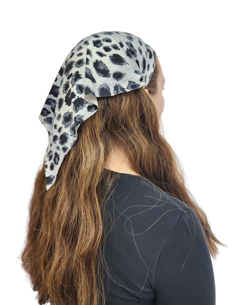 Leopard Bandana (Charcoal)