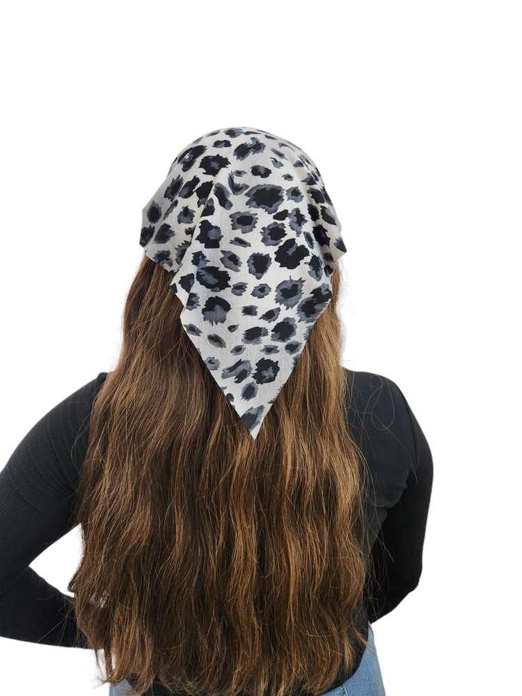 Leopard Bandana (Charcoal)